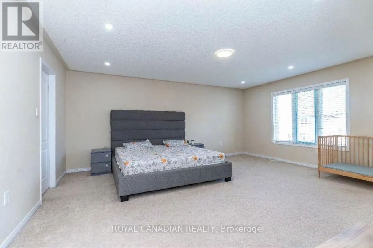 213 RICHARDSON CRESCENT