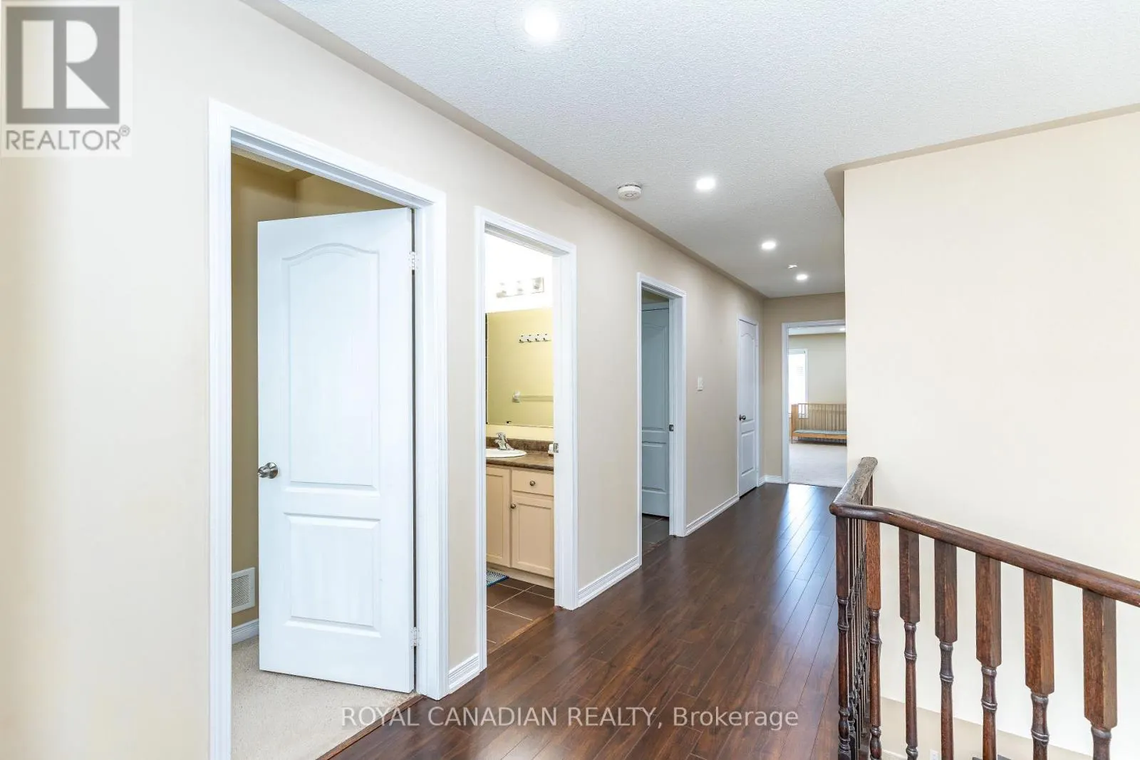 213 RICHARDSON CRESCENT