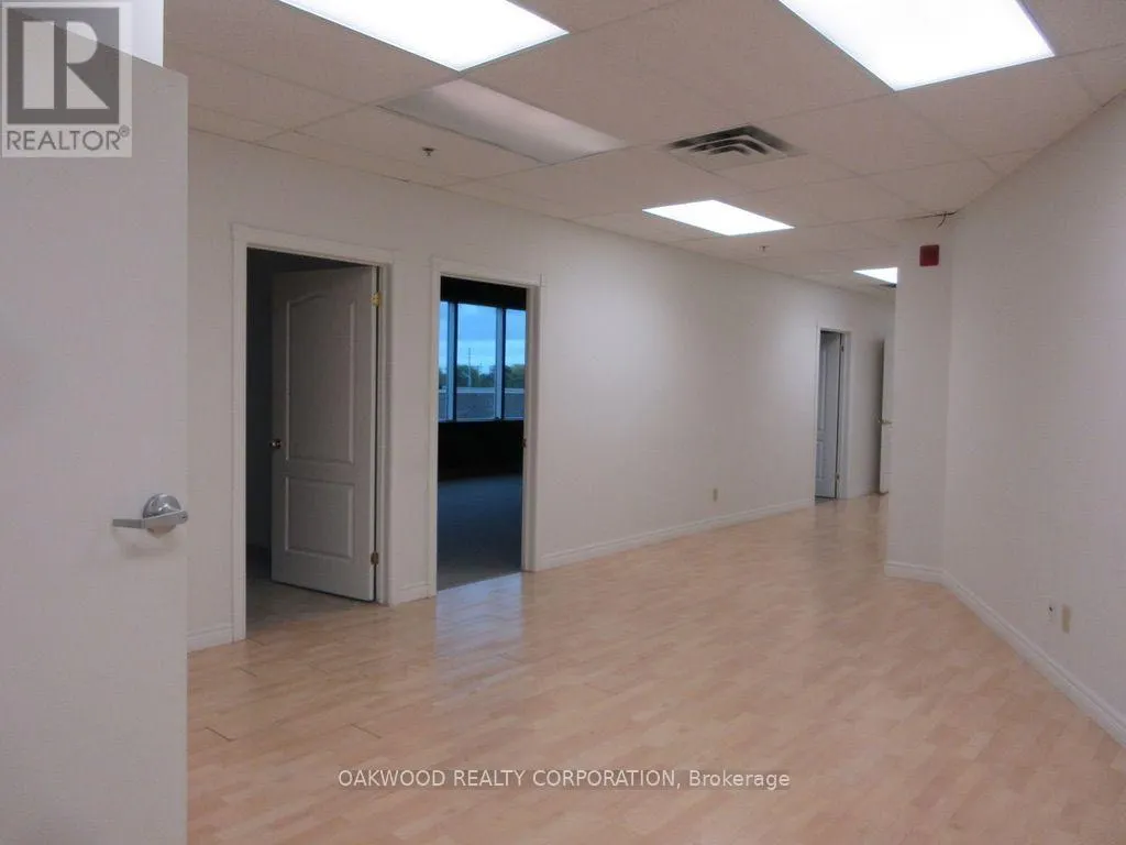 TB 203 - 8000 JANE STREET