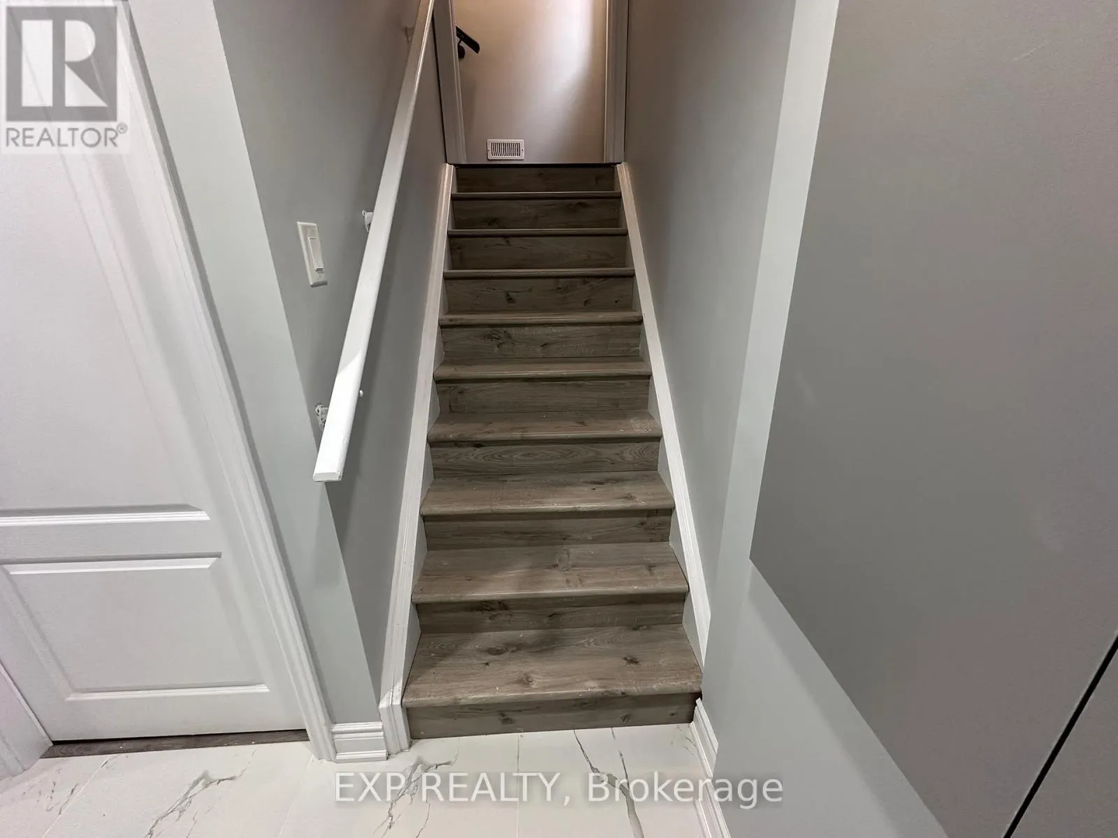 31 LORNE THOMAS PLACE