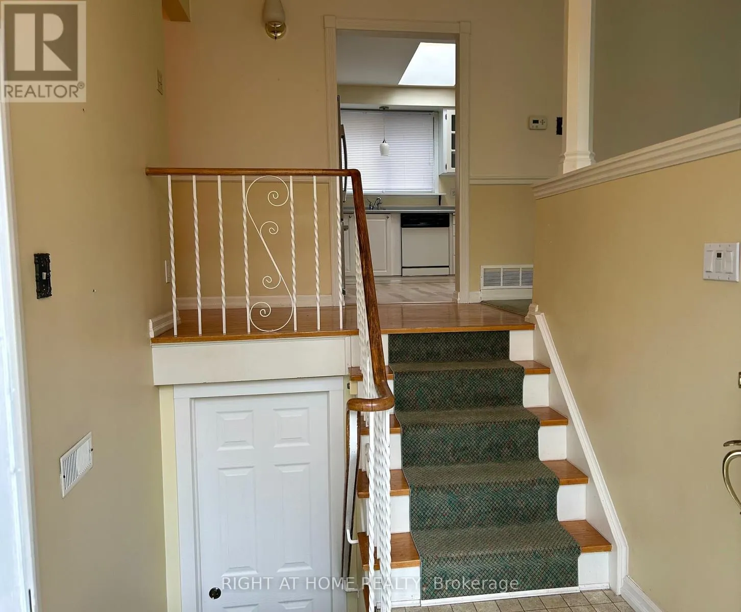 94 SOUTHDALE DRIVE