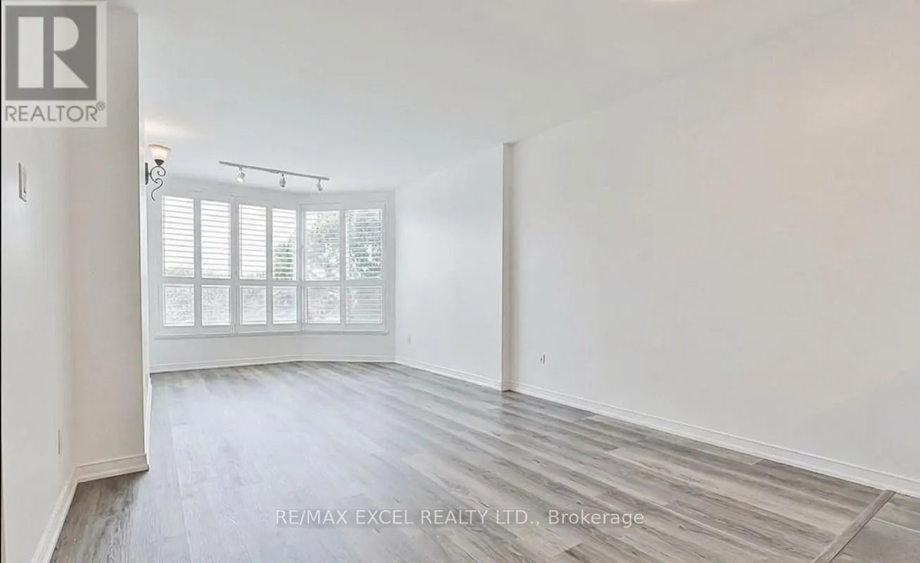 309 - 9 CHALMERS ROAD