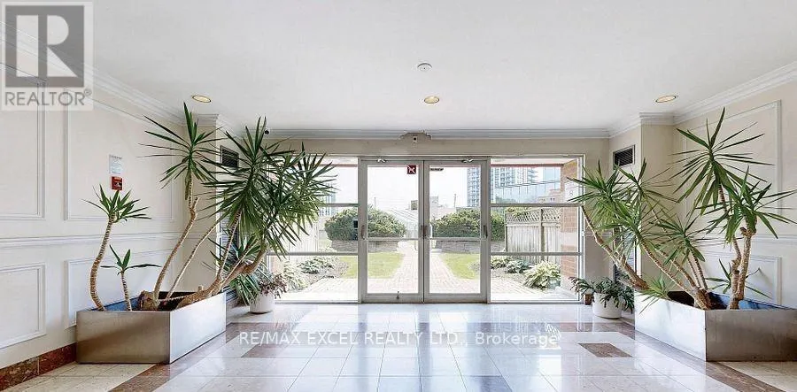 309 - 9 CHALMERS ROAD