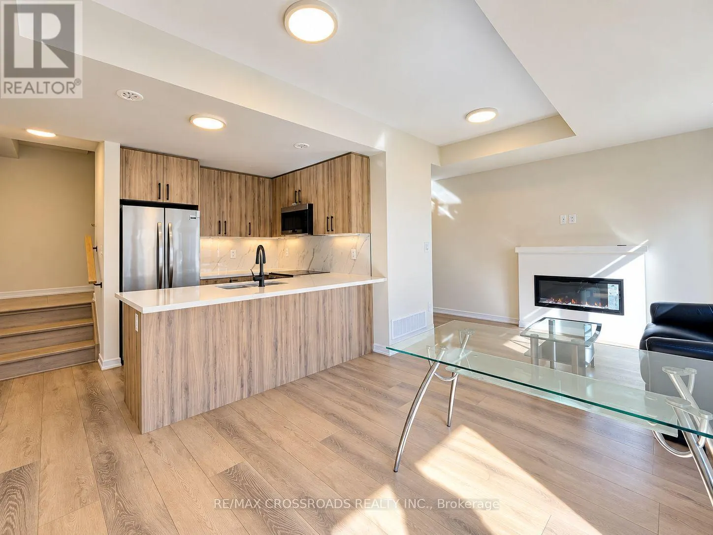 106 MATAWIN LANE