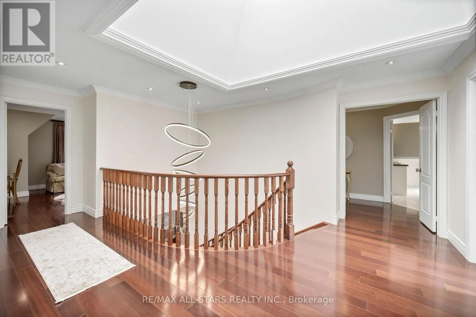 23 CHARRINGTON CRESCENT