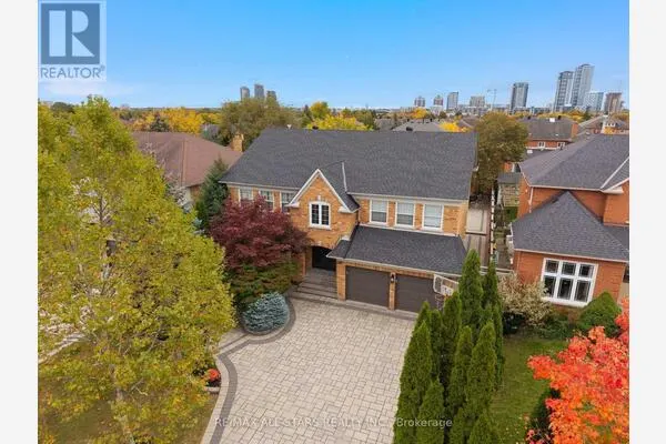 23 CHARRINGTON CRESCENT