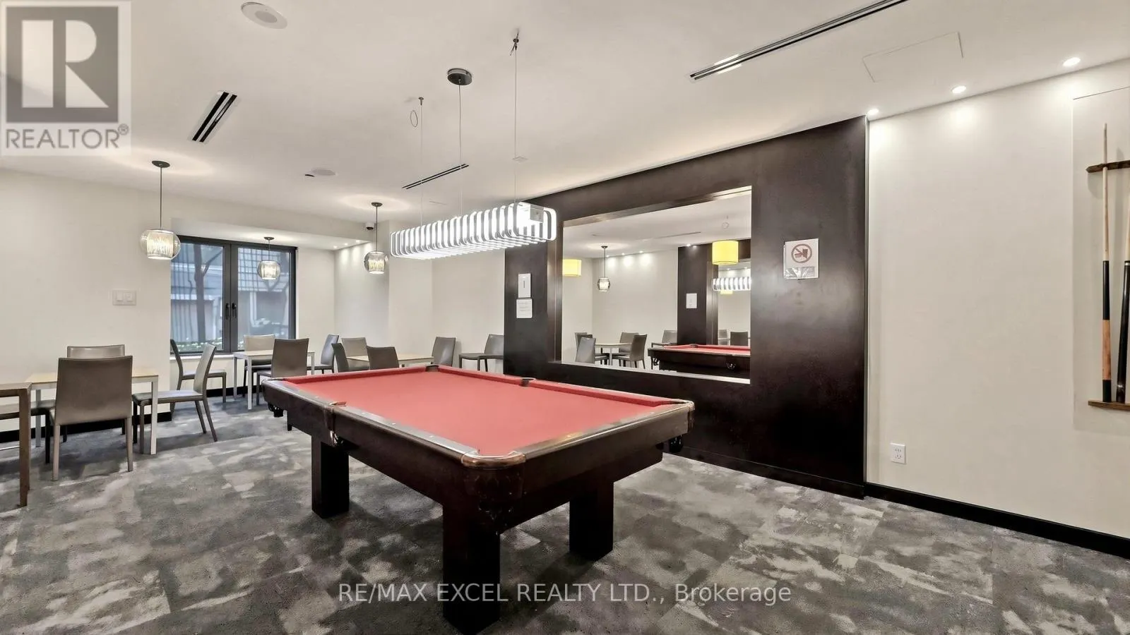 312 - 325 SOUTH PARK ROAD