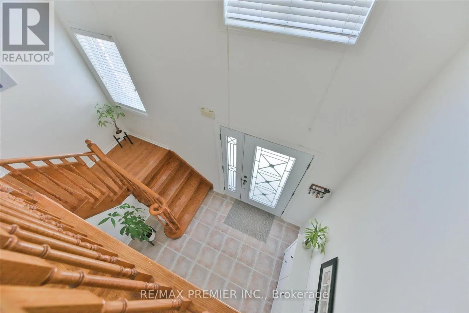 22 LUCERNE DRIVE