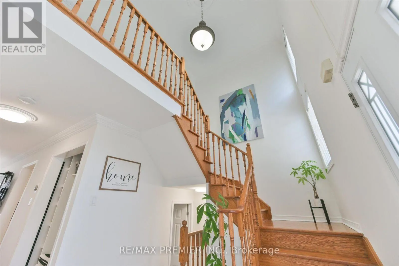 22 LUCERNE DRIVE