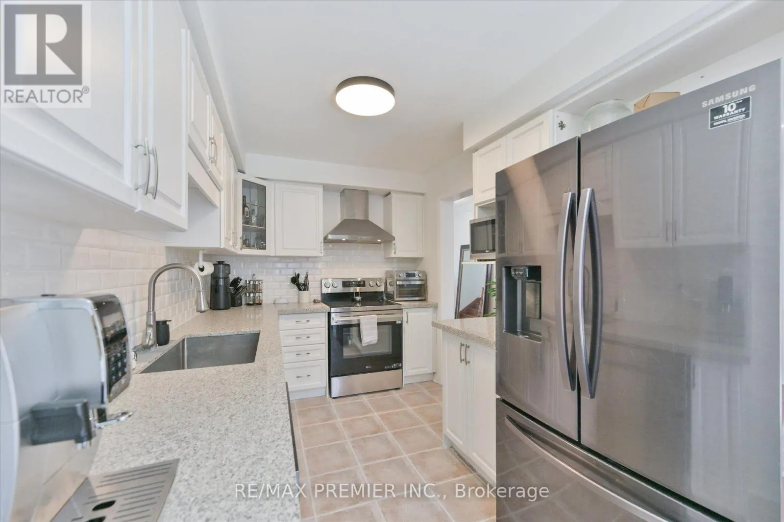 22 LUCERNE DRIVE
