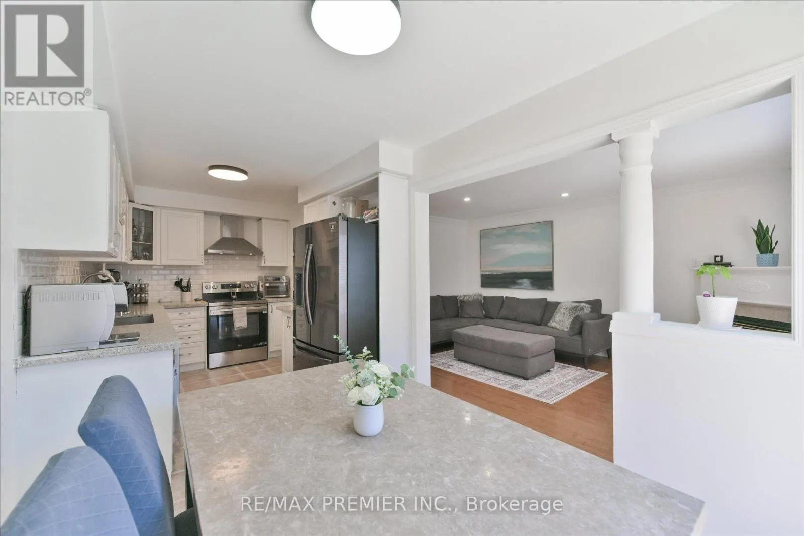 22 LUCERNE DRIVE