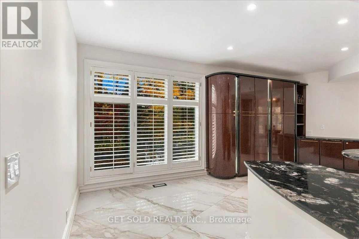 76 SILVER FOX PLACE