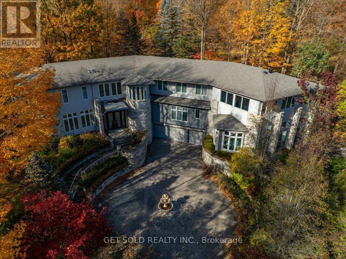 76 SILVER FOX PLACE