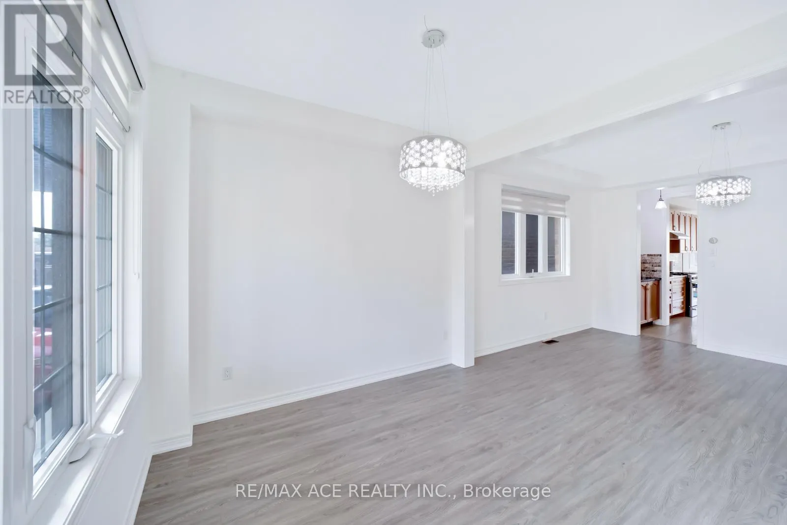 15 BELL AVENUE