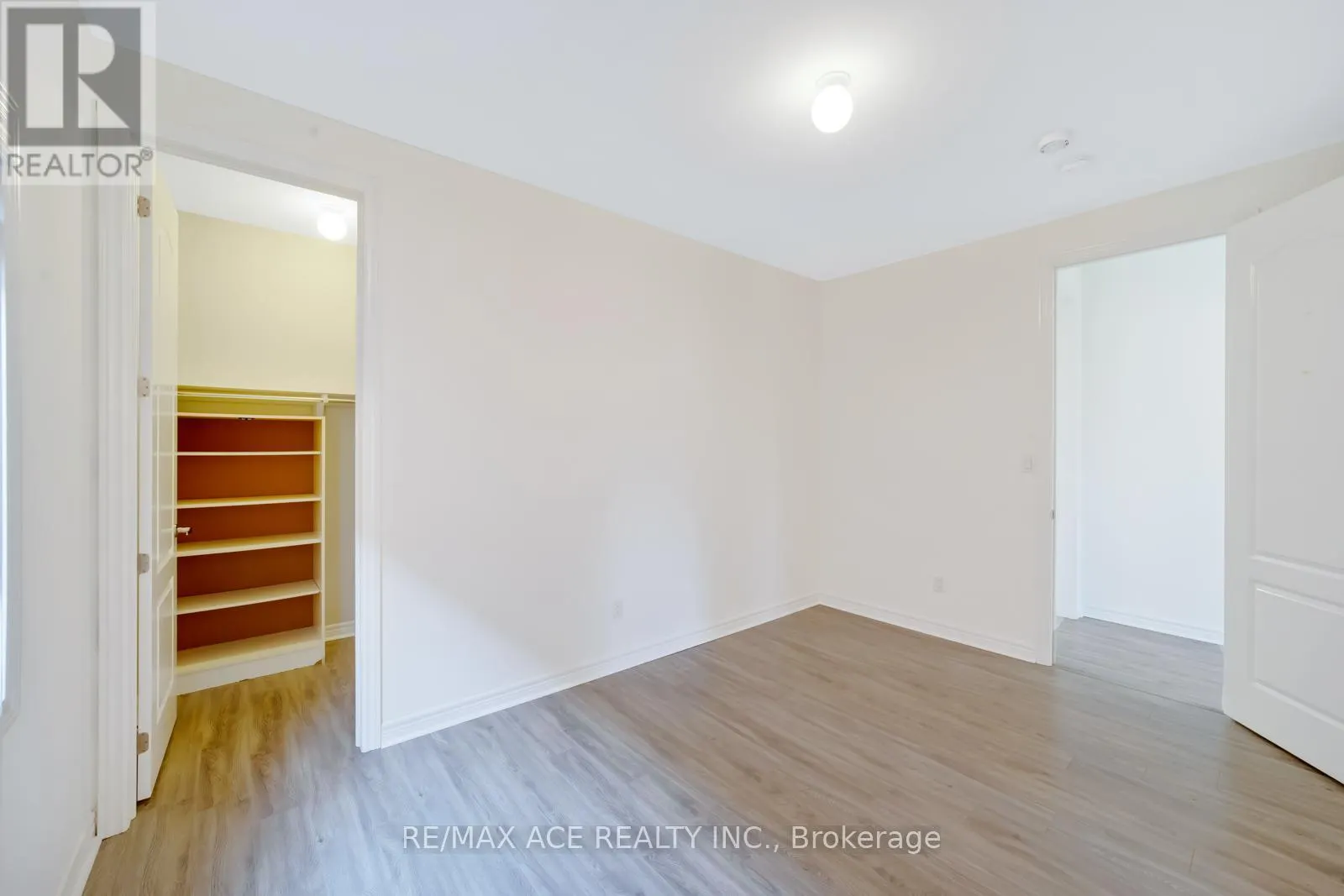 15 BELL AVENUE