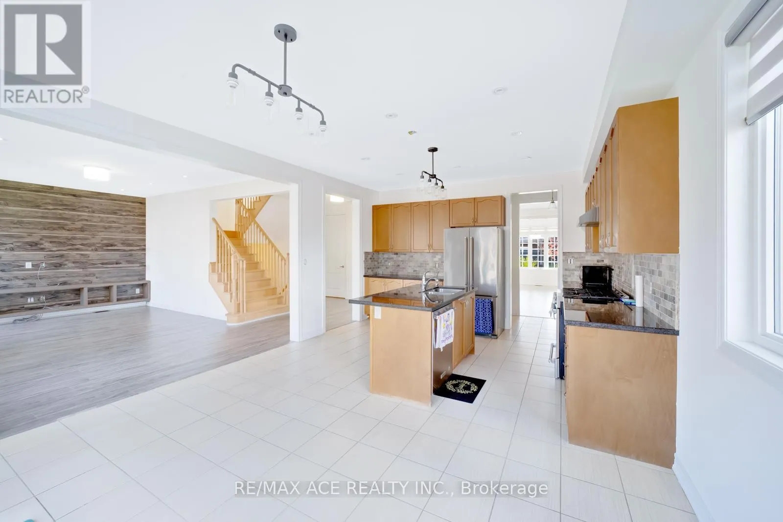 15 BELL AVENUE