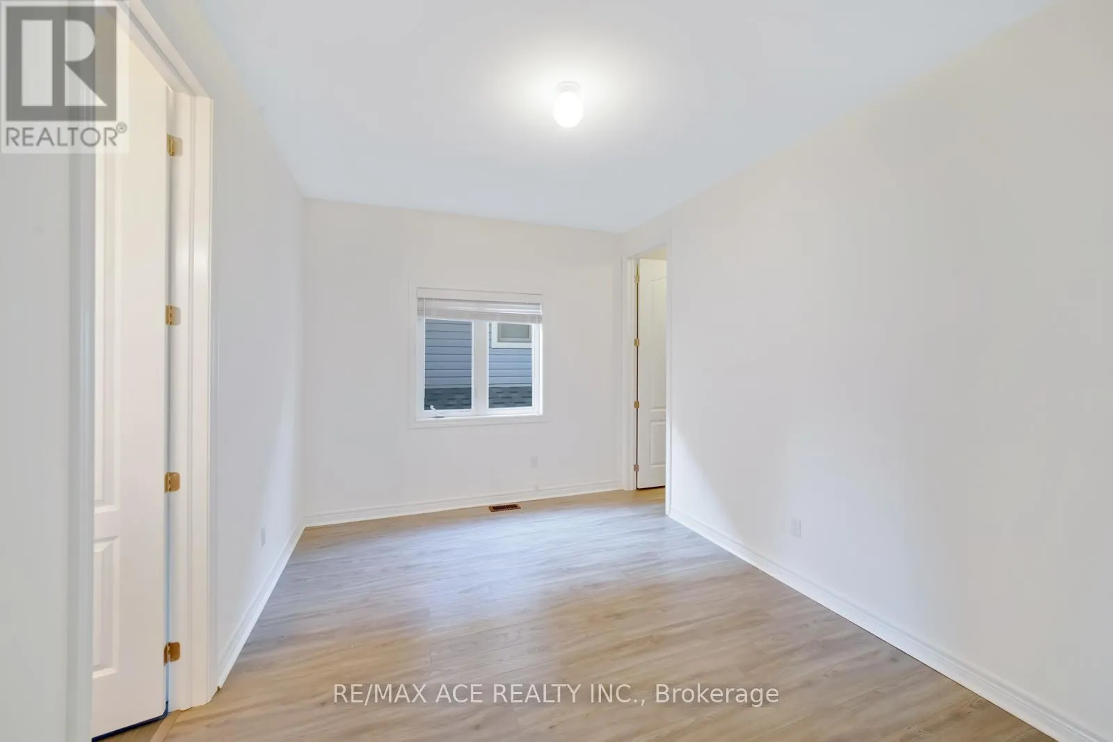 15 BELL AVENUE