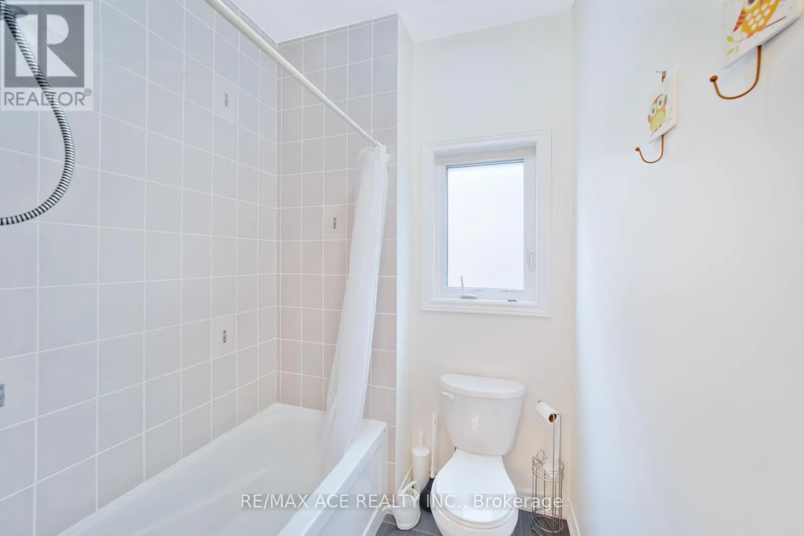 15 BELL AVENUE