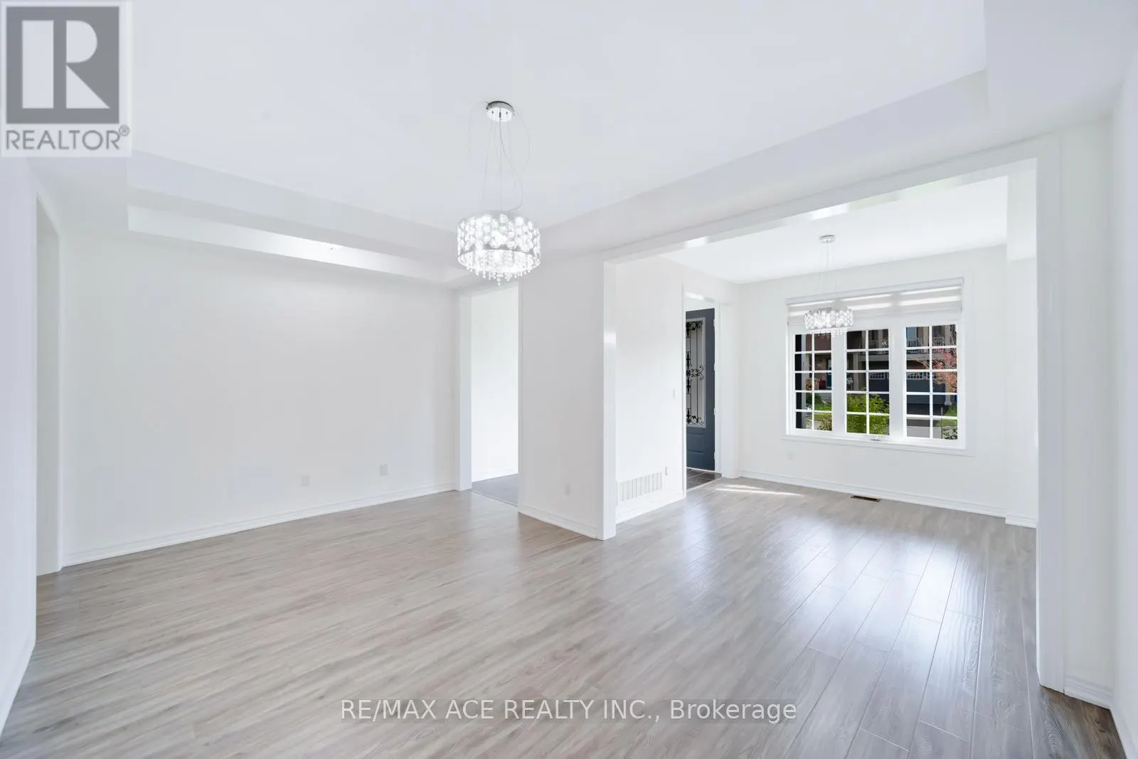 15 BELL AVENUE
