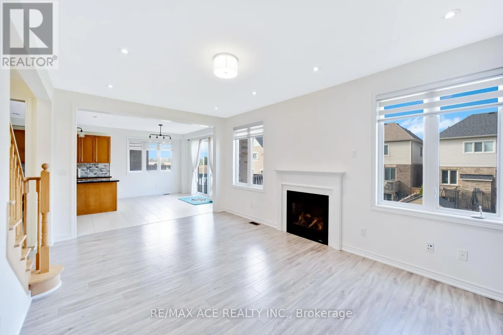 15 BELL AVENUE
