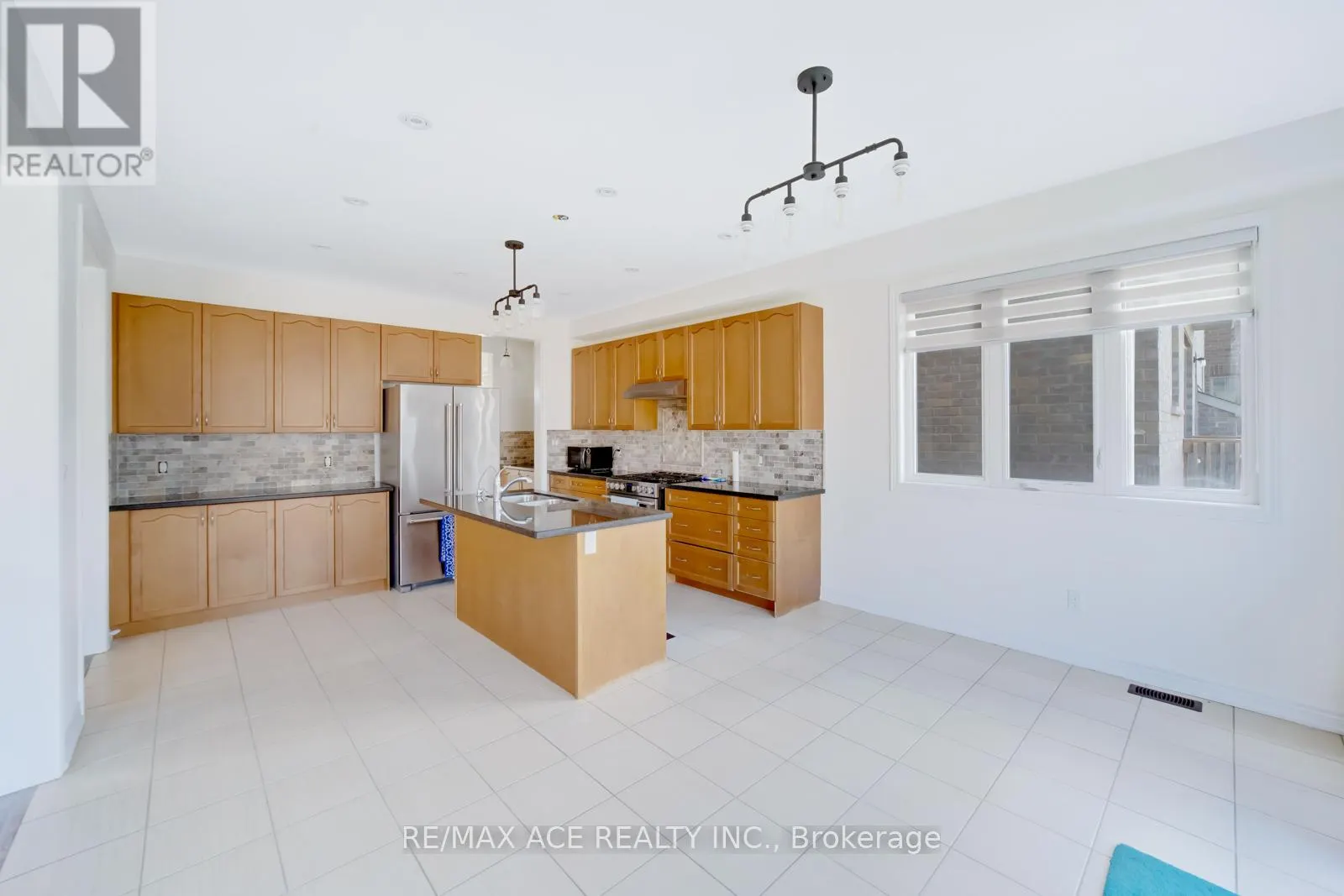 15 BELL AVENUE