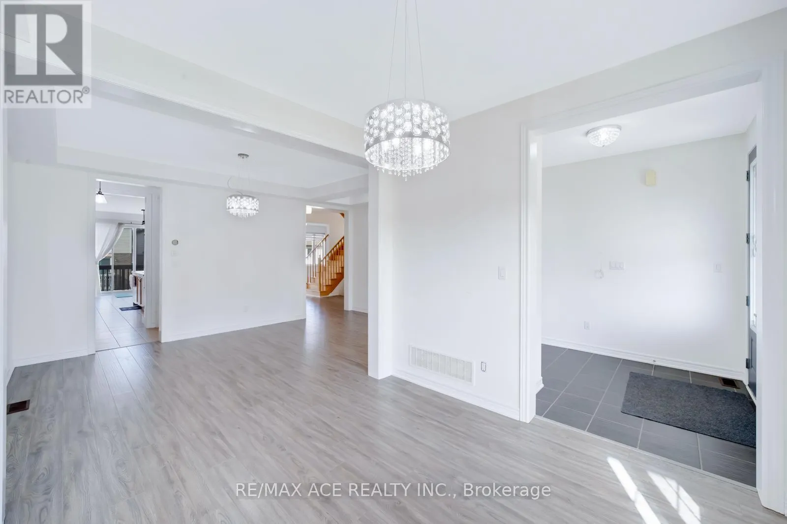 15 BELL AVENUE