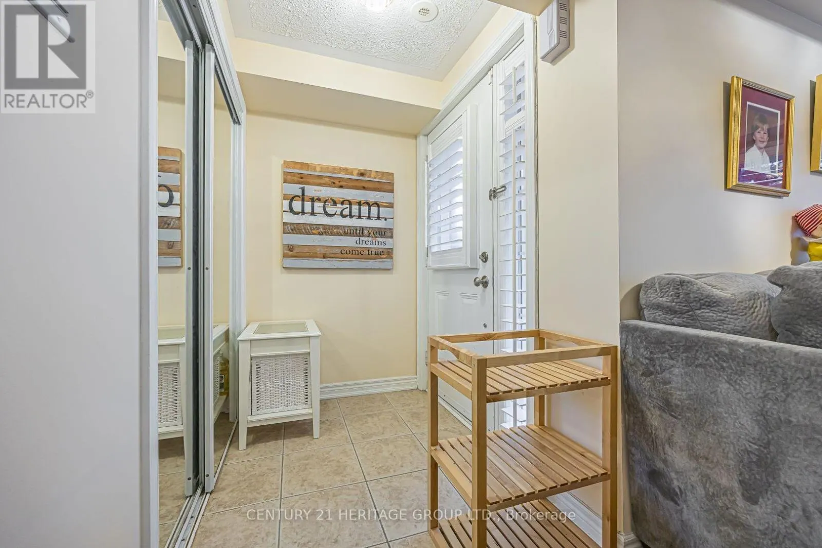 117 ZOKOL DRIVE