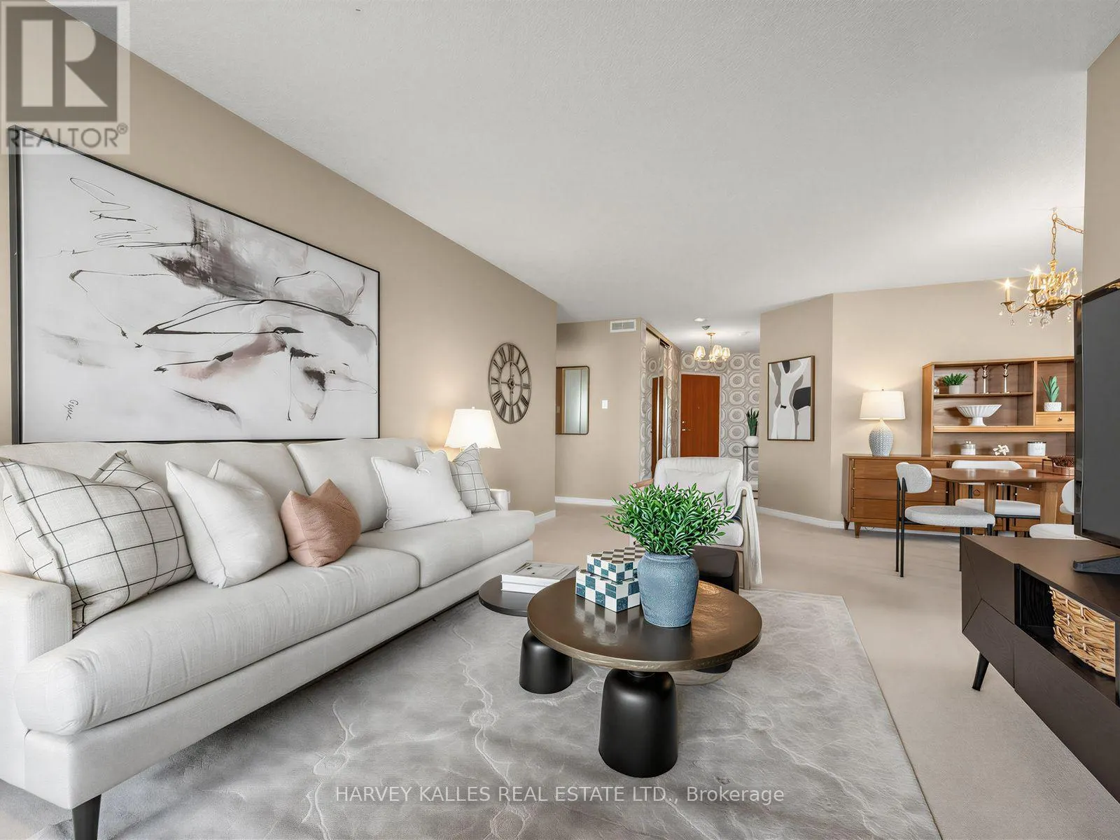707 - 120 PROMENADE CIRCLE