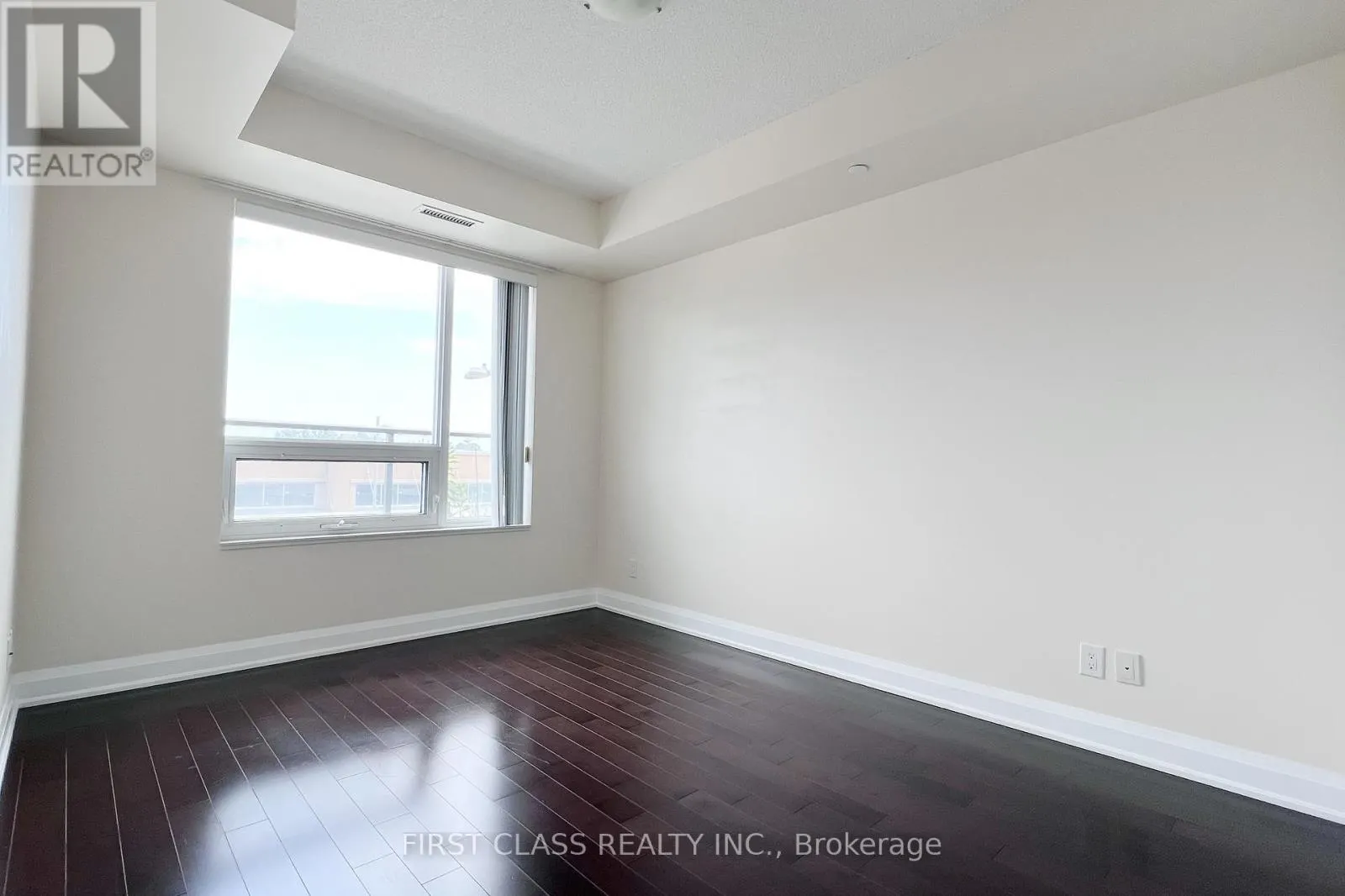 315 - 8200 BIRCHMOUNT ROAD