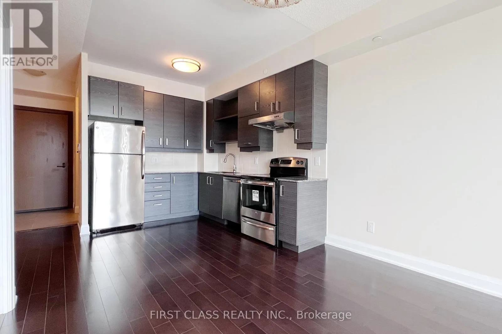 315 - 8200 BIRCHMOUNT ROAD