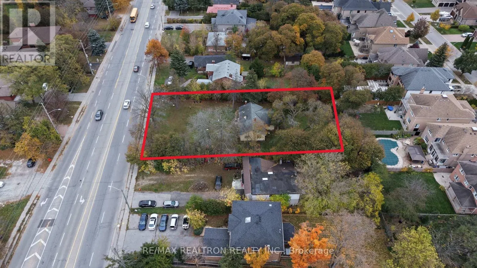 281 ELGIN MILLS ROAD W