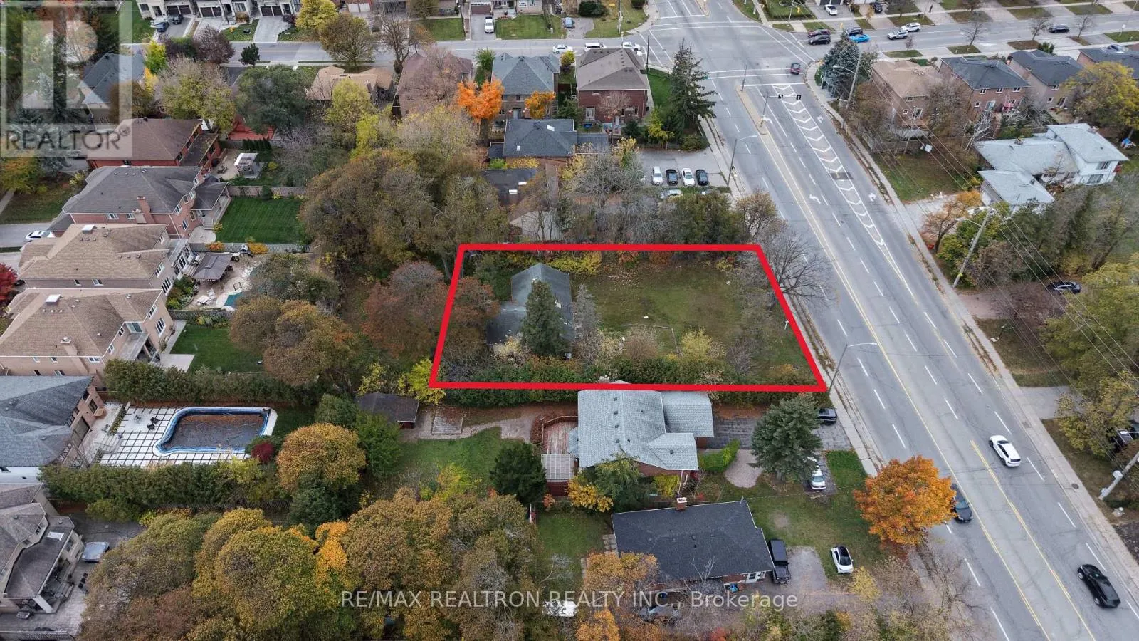 281 ELGIN MILLS ROAD W