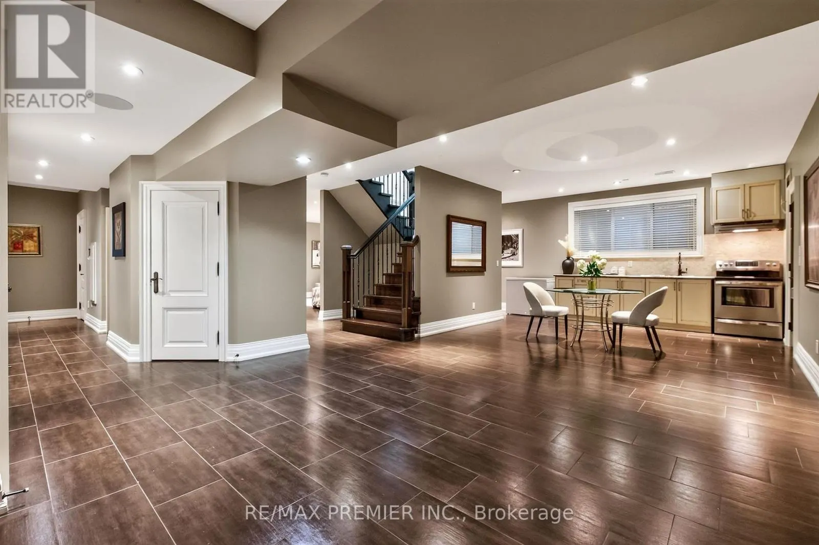 243 RUMBLE AVENUE