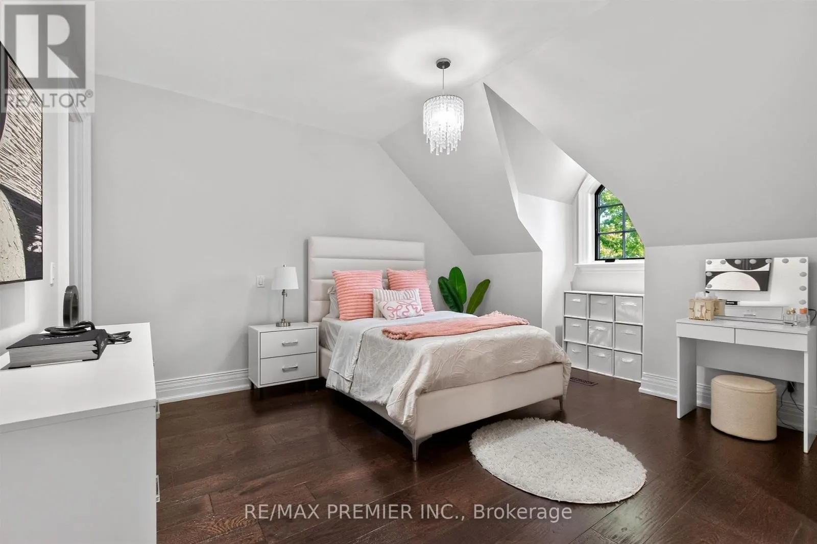243 RUMBLE AVENUE