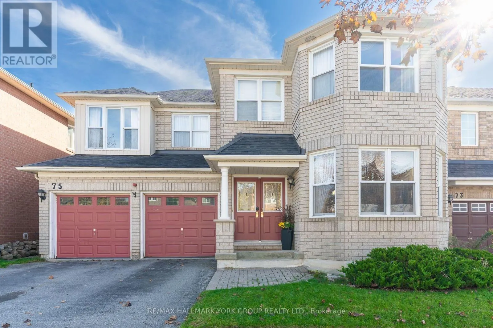75 WINSTON CASTLE DRIVE
