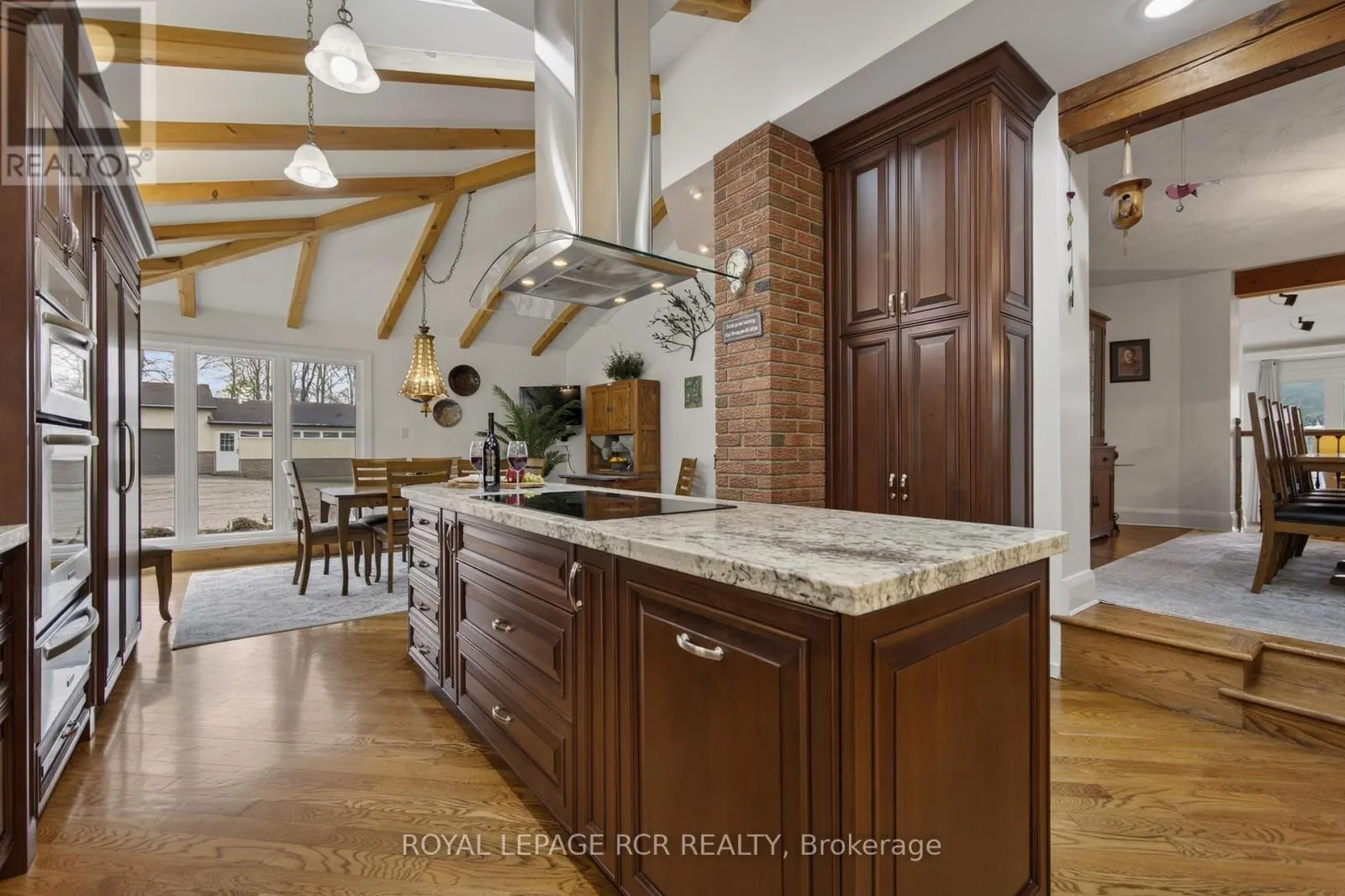 16365 BATHURST STREET
