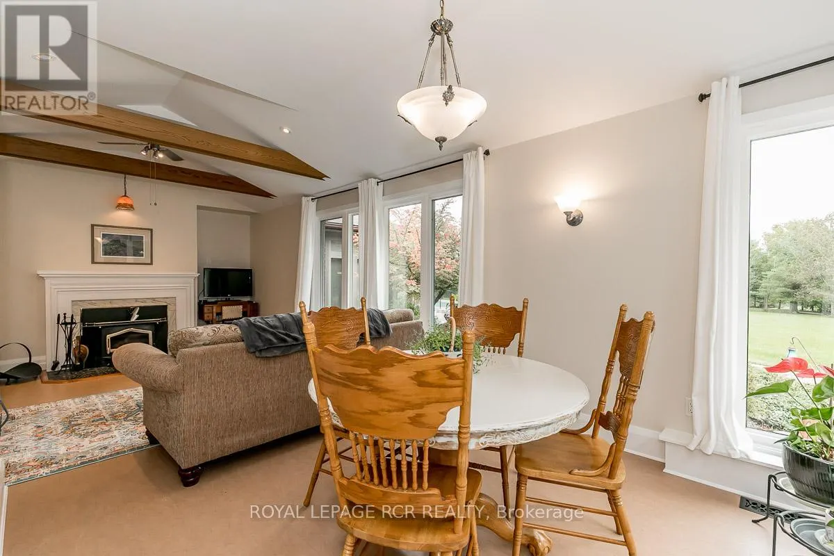 16365 BATHURST STREET