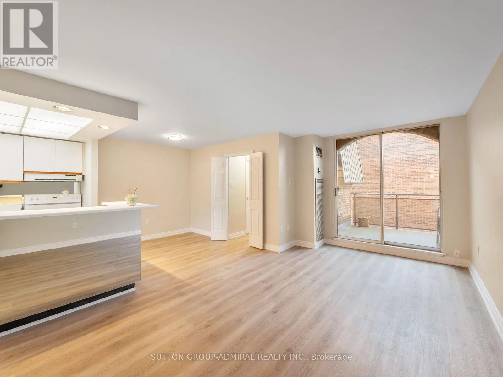 316 - 16 ELGIN STREET