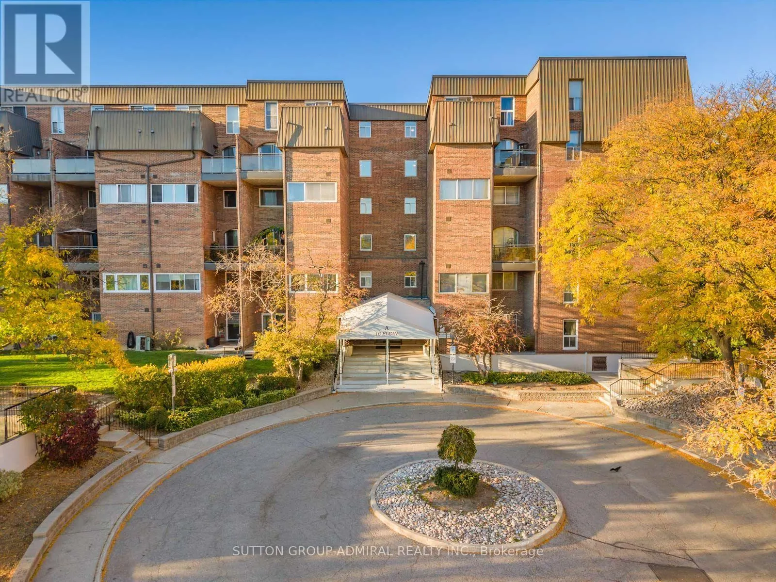 316 - 16 ELGIN STREET