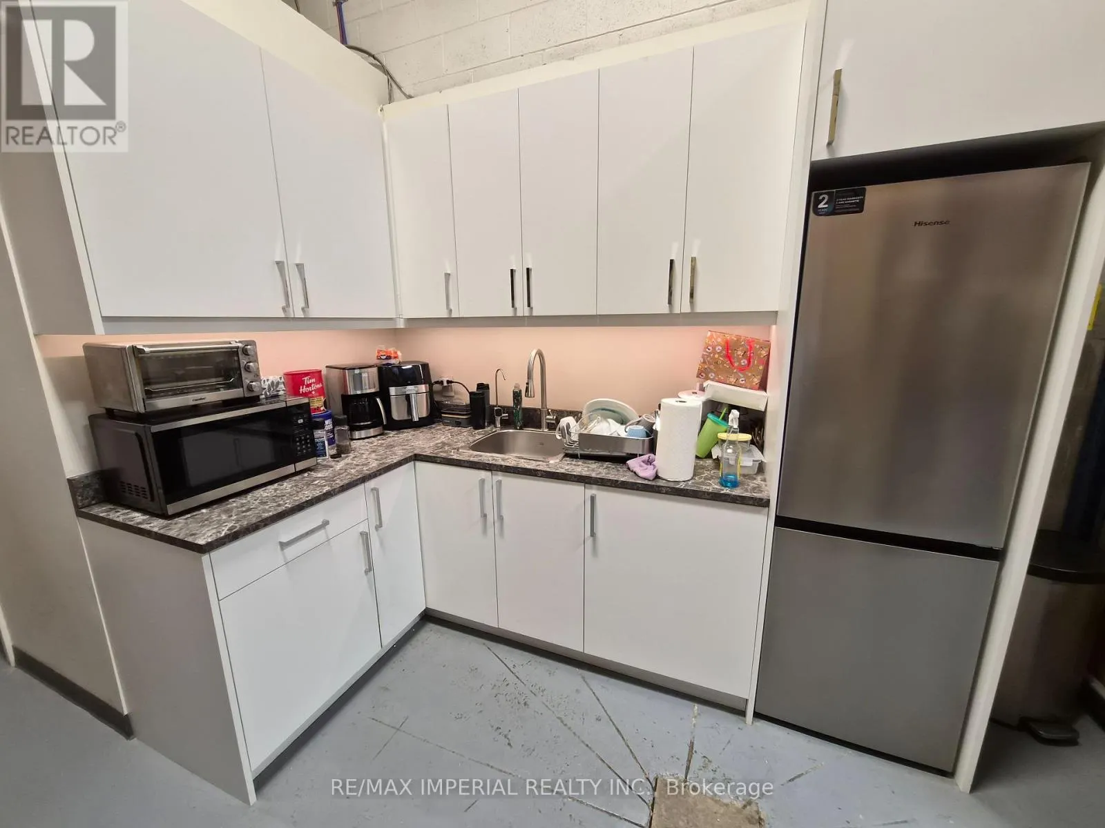 7 & 8 - 305 INDUSTRIAL PARKWAY S