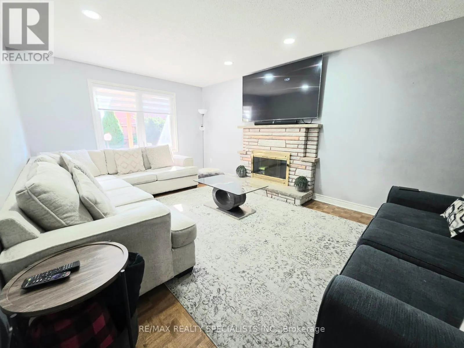 41 CLAUDIA AVENUE