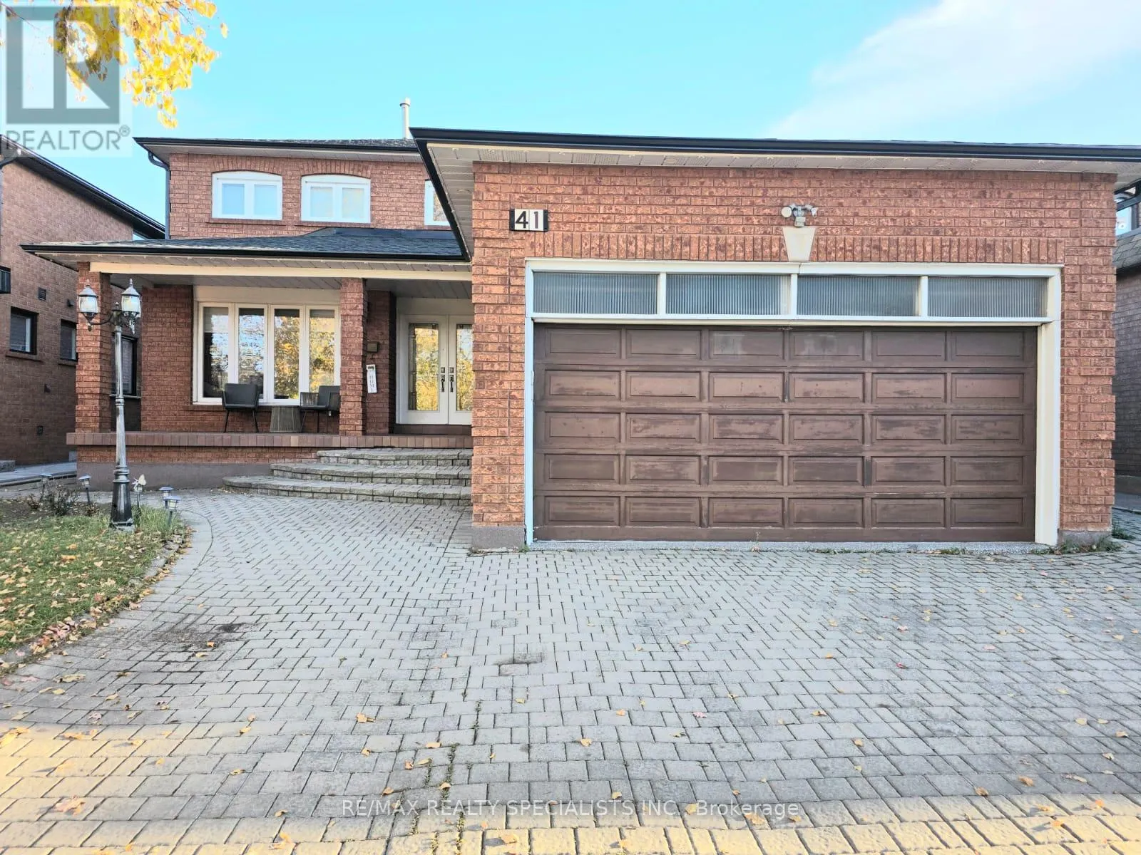 41 CLAUDIA AVENUE