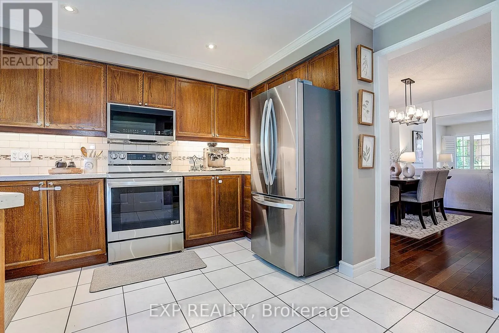 499 SILKEN LAUMANN DRIVE
