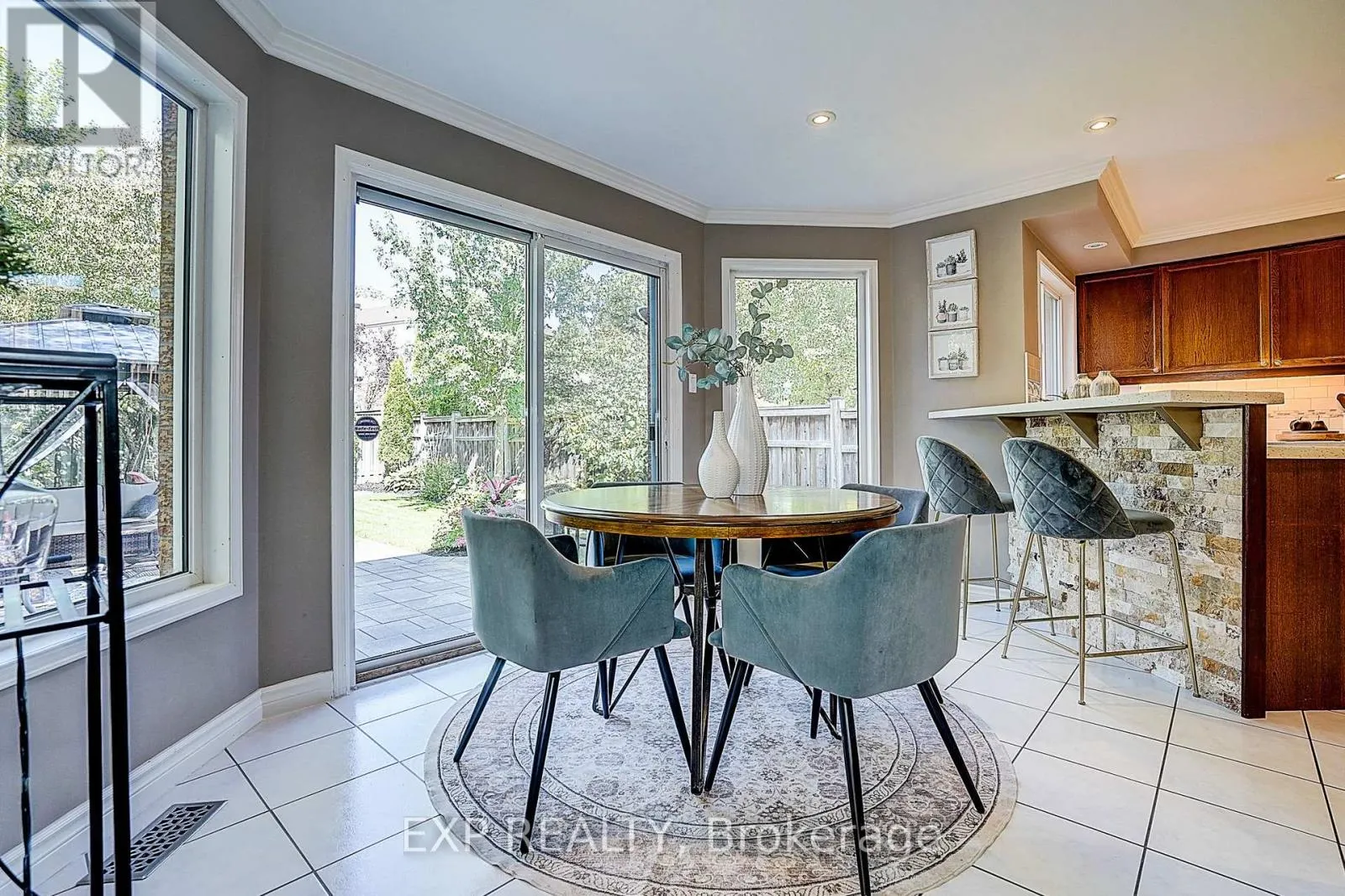 499 SILKEN LAUMANN DRIVE
