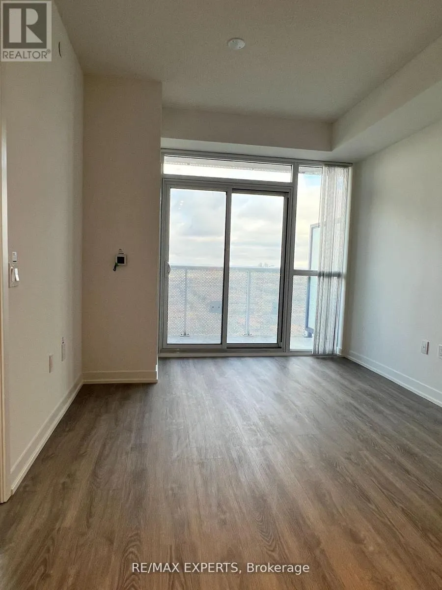 2803 - 8 INTERCHANGE WAY