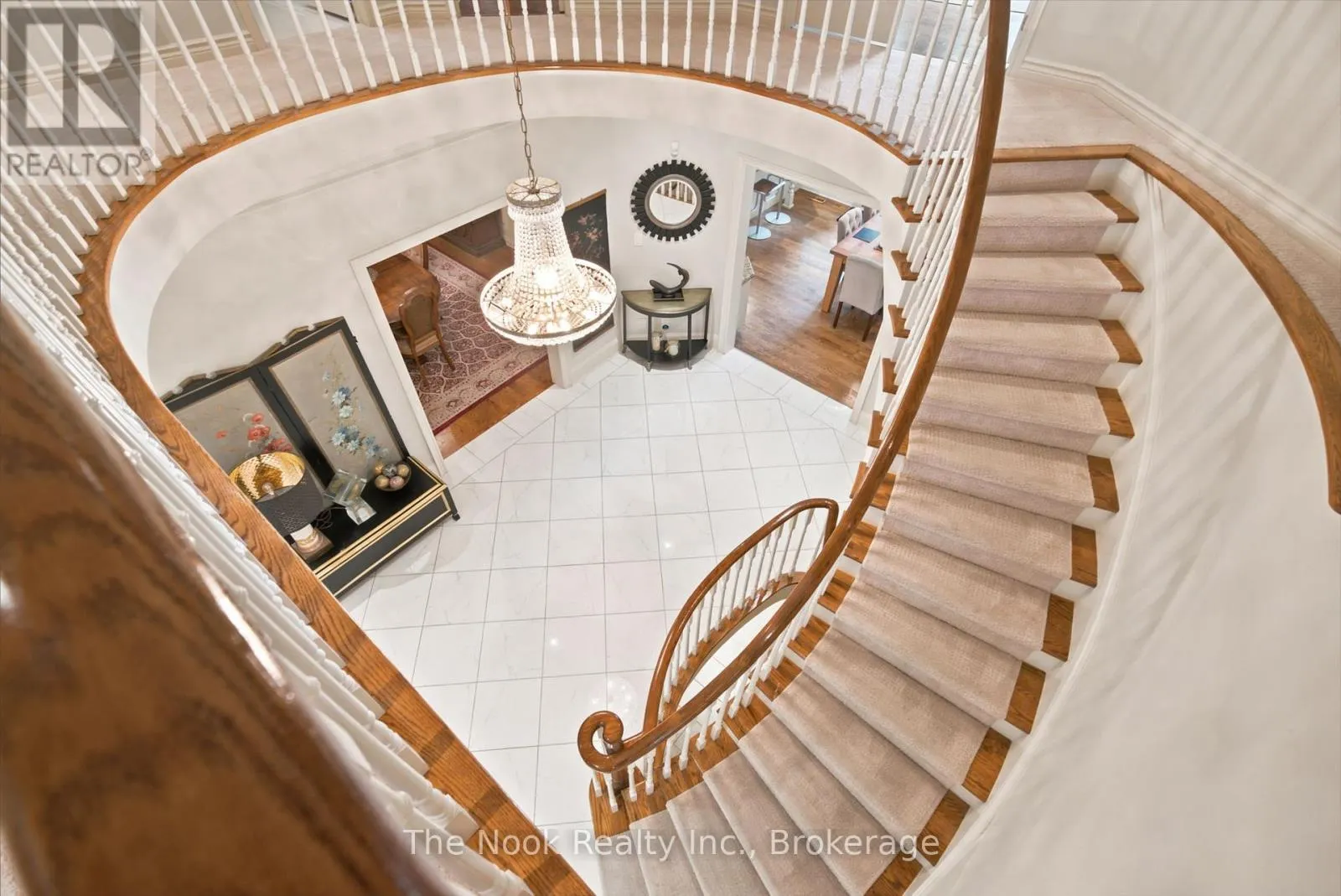 1018 LOCKWOOD CIRCLE