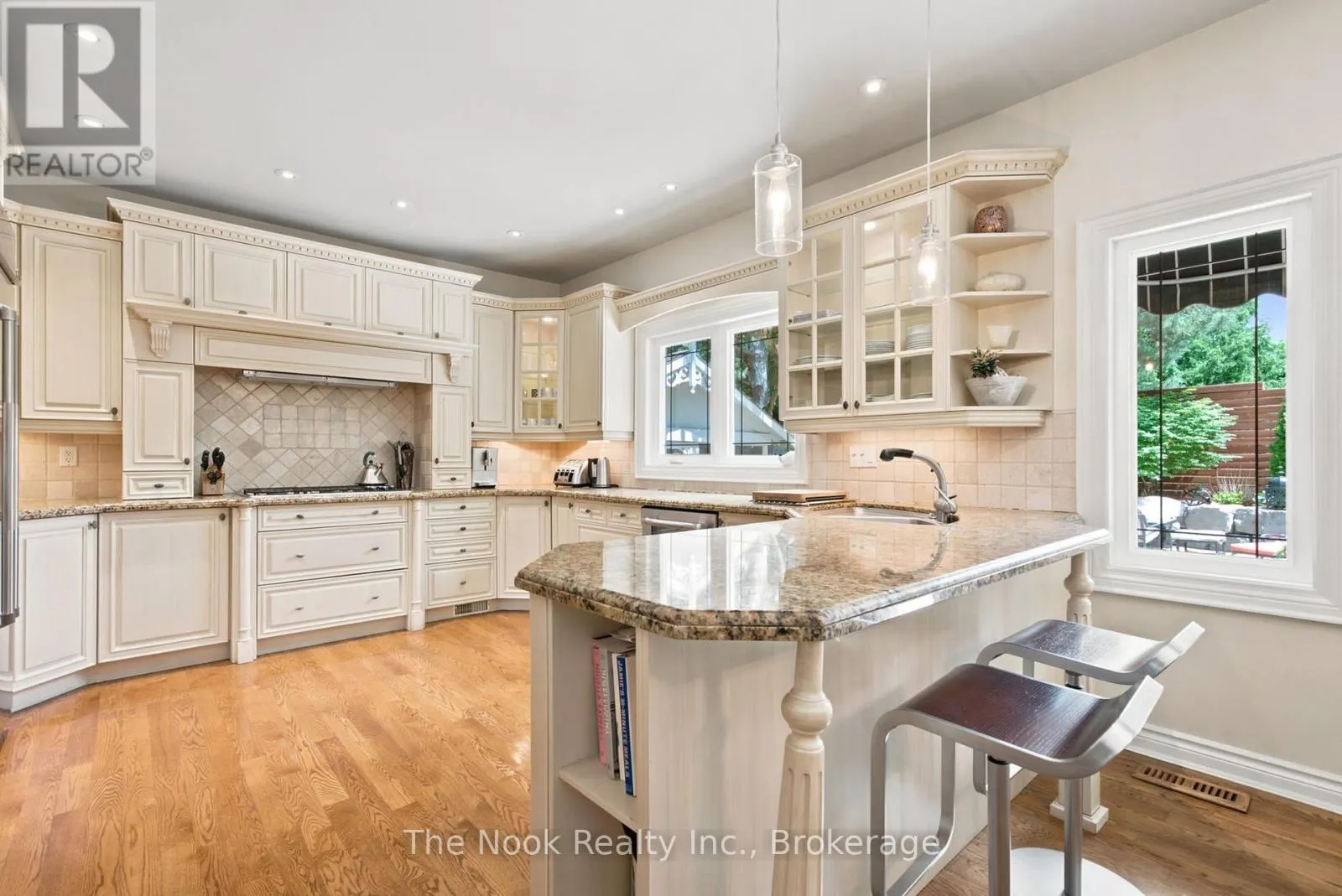 1018 LOCKWOOD CIRCLE