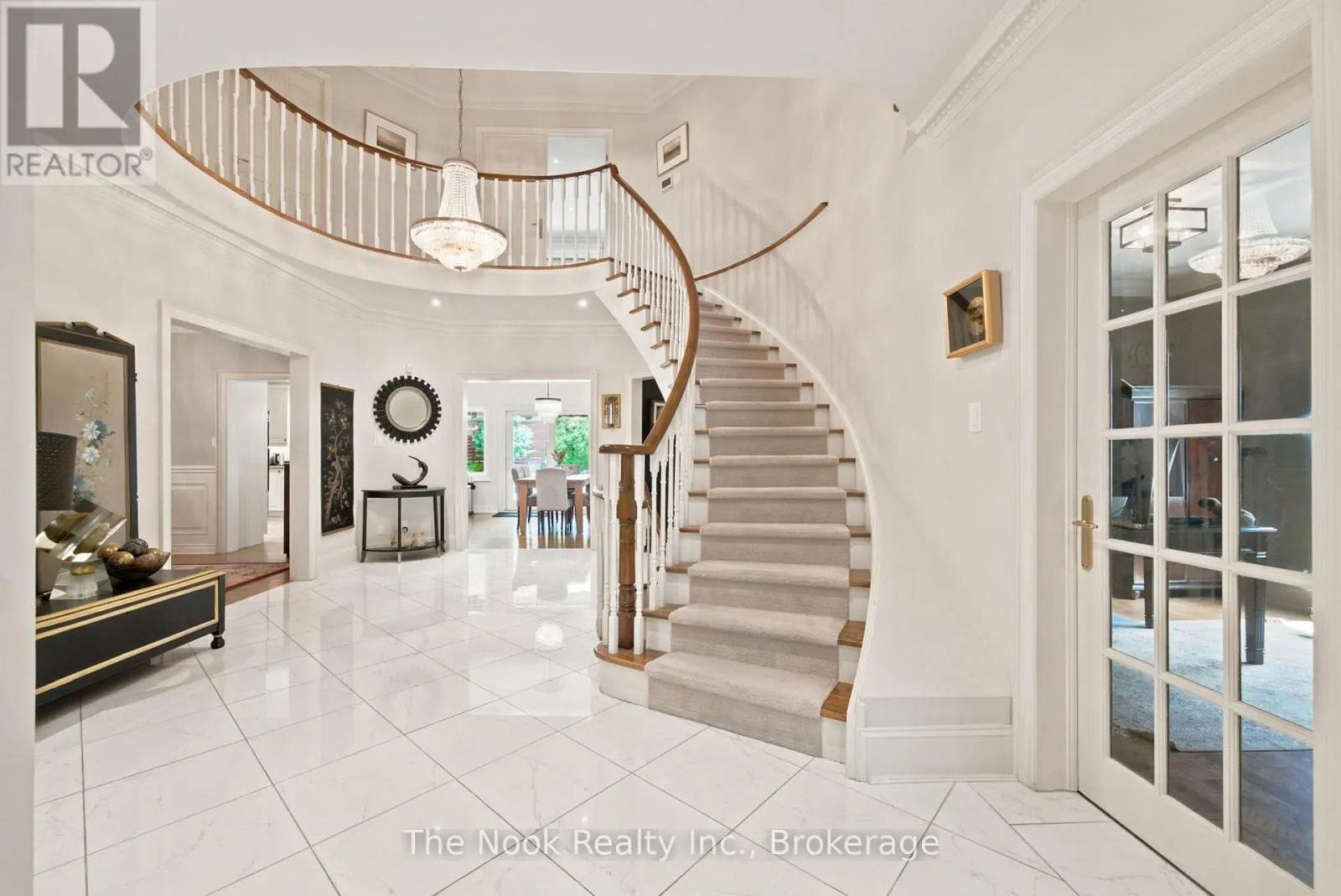 1018 LOCKWOOD CIRCLE