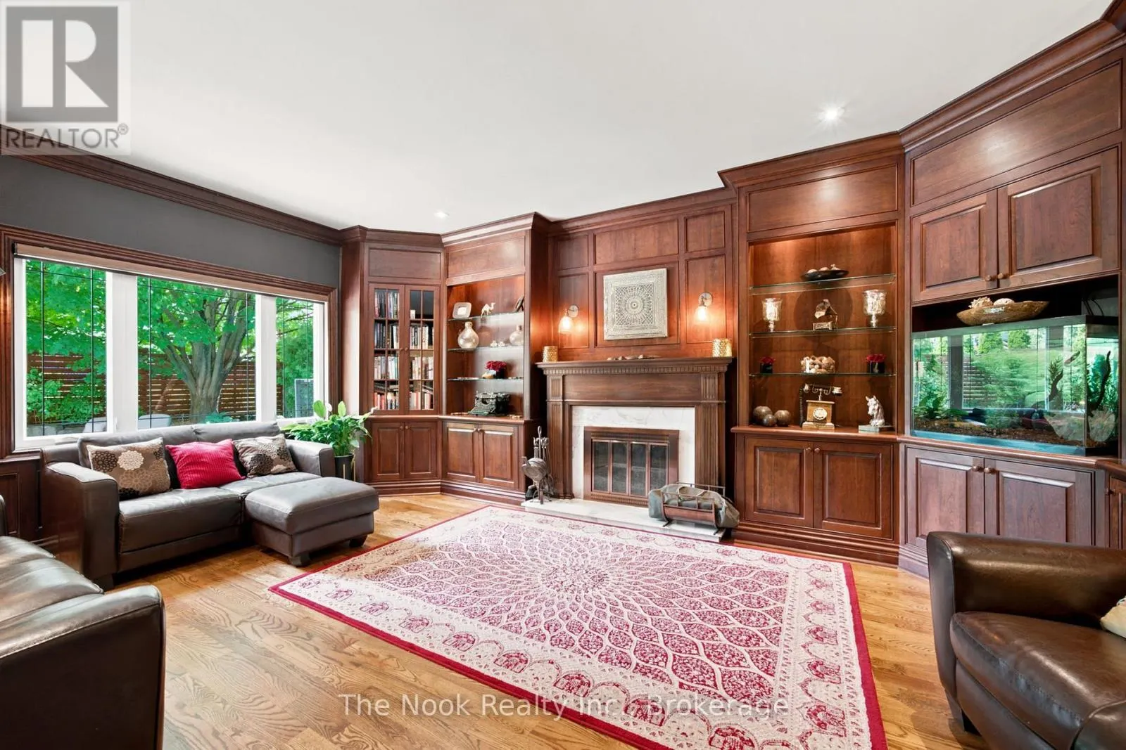 1018 LOCKWOOD CIRCLE