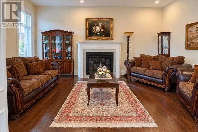 48 MORAINE HILL DRIVE